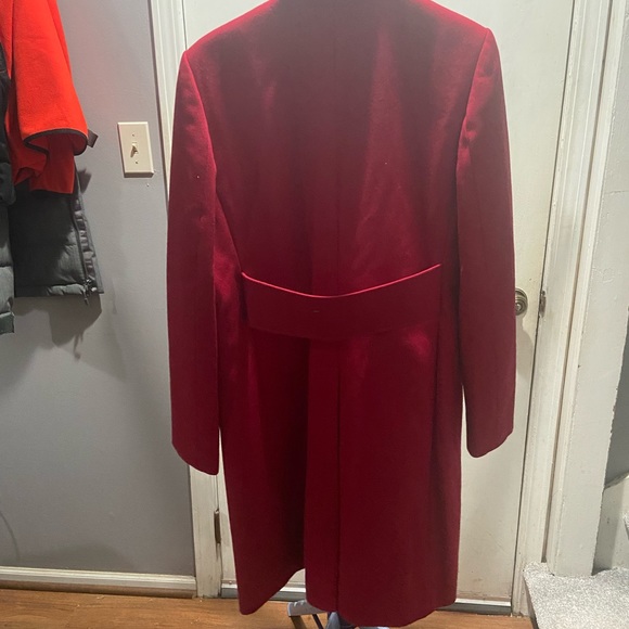 Banana Republic woman’s red coat - Picture 2 of 4
